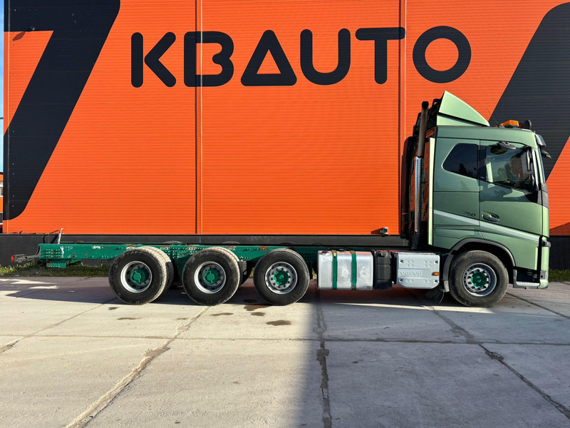 Volvo FH 16 750 8x4/4 PTO / CHASSIS L=7617 mm - Камион со кабинска шасија: слика 5 Volvo FH 16 750 8x4/4 PTO / CHASSIS L=7617 mm - Камион со кабинска шасија: слика 5