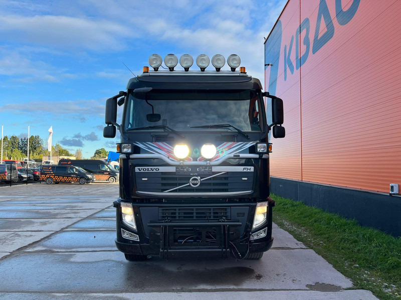 Volvo FH 500 8x4*4 PALFINGER / L=6640 mm / SNOWPLOW EQUIPMENT - Камион со кука за подигање: слика 3 Volvo FH 500 8x4*4 PALFINGER / L=6640 mm / SNOWPLOW EQUIPMENT - Камион со кука за подигање: слика 3