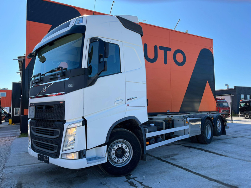 Volvo FH 540 6x2 RETARDER - Транспортер на контејнер/ Камион со променливо тело: слика 2 Volvo FH 540 6x2 RETARDER - Транспортер на контејнер/ Камион со променливо тело: слика 2