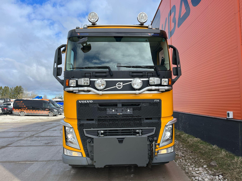 Volvo FH 540 8x4*4 PALFINGER T 22 ton / L=5700 mm / H=1570 mm / RETARDER - Камион со кука за подигање: слика 3 Volvo FH 540 8x4*4 PALFINGER T 22 ton / L=5700 mm / H=1570 mm / RETARDER - Камион со кука за подигање: слика 3