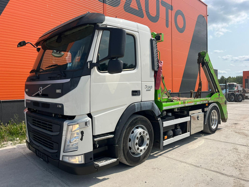Volvo FM 330 4x2 JOAB TL 8 AO C - Камион за подигање контејнери: слика 2 Volvo FM 330 4x2 JOAB TL 8 AO C - Камион за подигање контејнери: слика 2