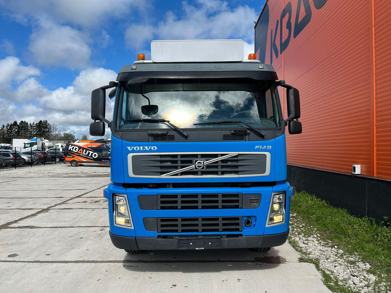 Volvo FM 9 300 6x2*4 HIAB 085D-3 / PLATFORM L=6320 mm - Камион со платформа, Камион со кран: слика 3 Volvo FM 9 300 6x2*4 HIAB 085D-3 / PLATFORM L=6320 mm - Камион со платформа, Камион со кран: слика 3