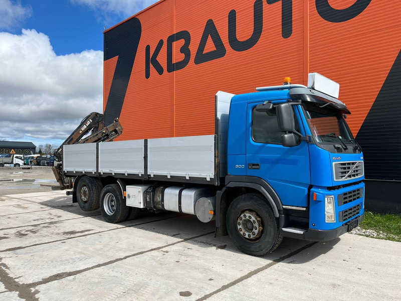 Volvo FM 9 300 6x2*4 HIAB 085D-3 / PLATFORM L=6320 mm - Камион со платформа, Камион со кран: слика 4 Volvo FM 9 300 6x2*4 HIAB 085D-3 / PLATFORM L=6320 mm - Камион со платформа, Камион со кран: слика 4