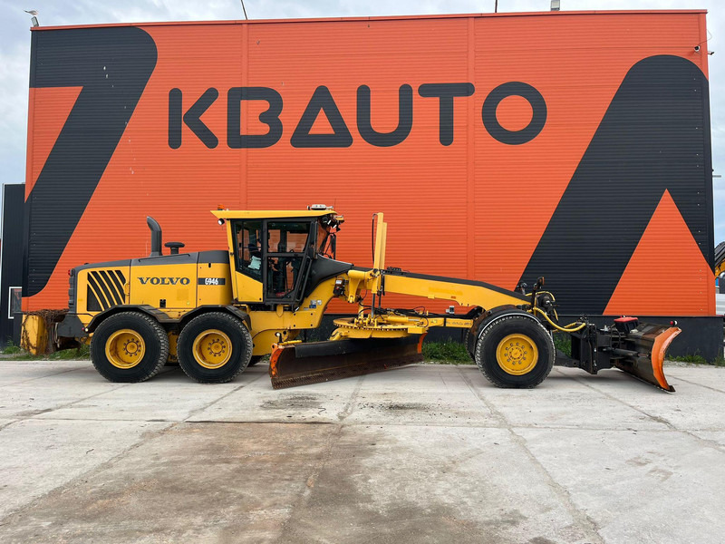 Volvo G946 LEICA 3D / AC / CENTRAL LUBRICATION / FULL REBUILD GEARBOX WITH WARRANTY / NEW CLUTCH - Порамнувач: слика 4 Volvo G946 LEICA 3D / AC / CENTRAL LUBRICATION / FULL REBUILD GEARBOX WITH WARRANTY / NEW CLUTCH - Порамнувач: слика 4