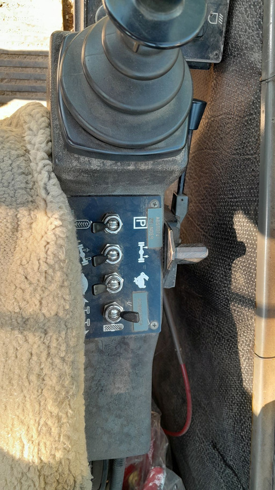 Мобилен кран SENNEBOGEN S612M: слика 10