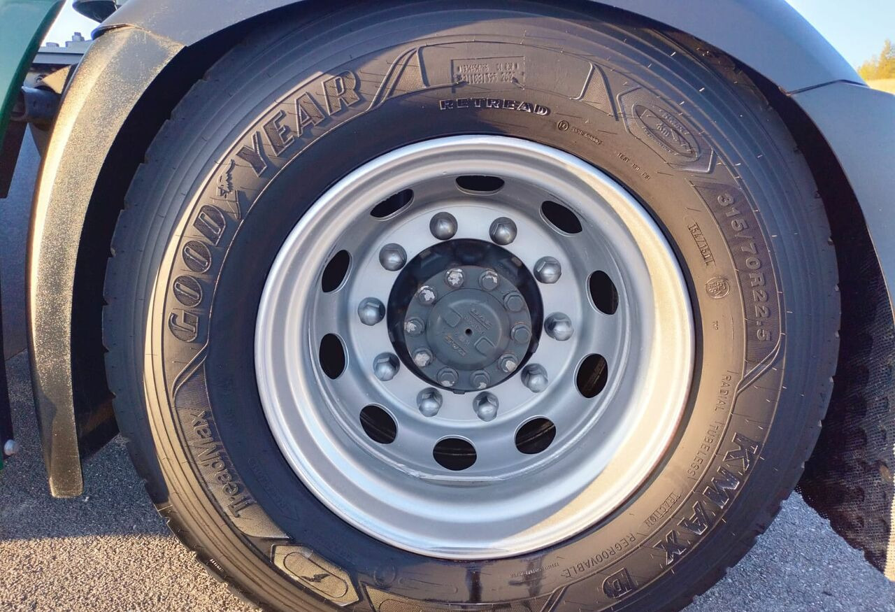 Камион влекач DAF XF 106 510: слика 32