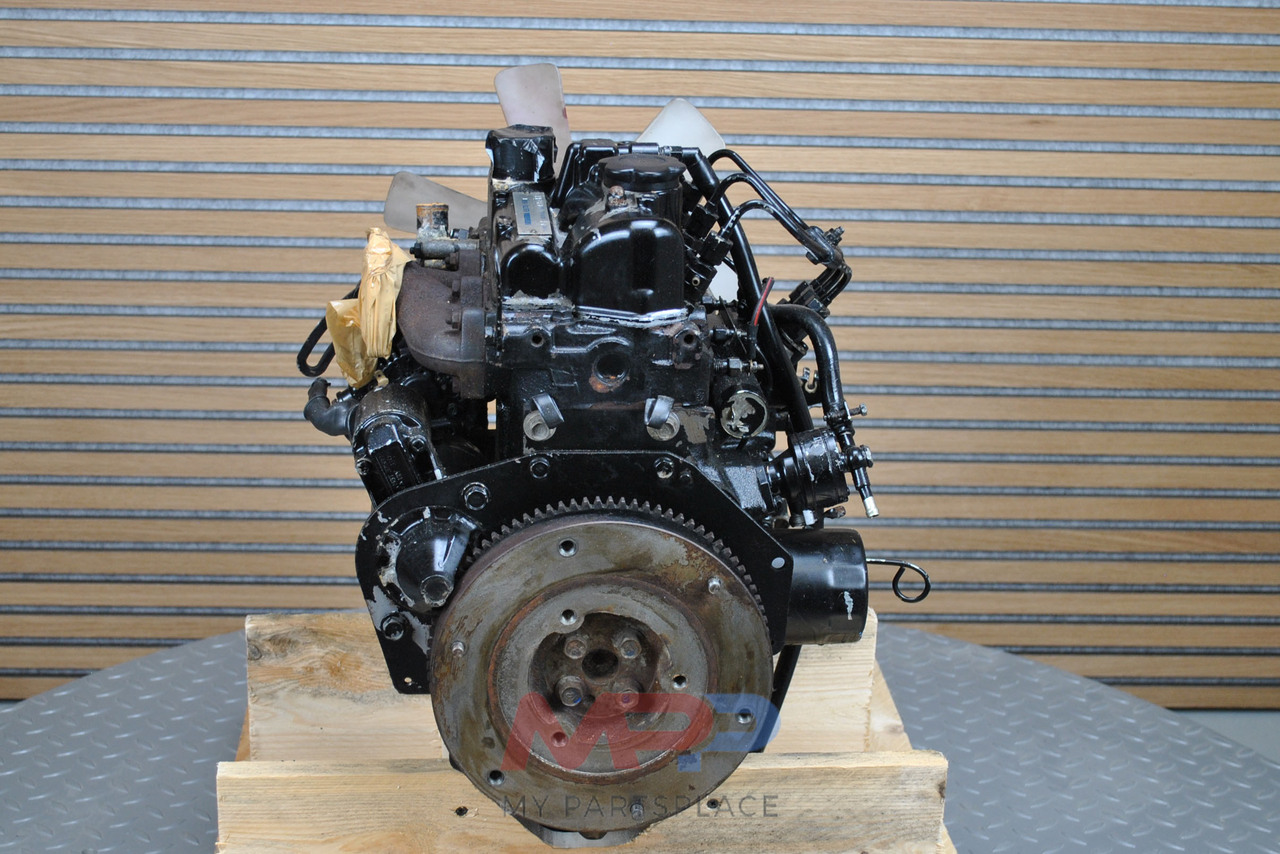 Мотор за Трактор Shibaura E673: слика 9