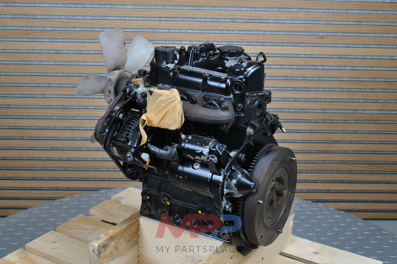 Мотор за Трактор Shibaura E673: слика 6