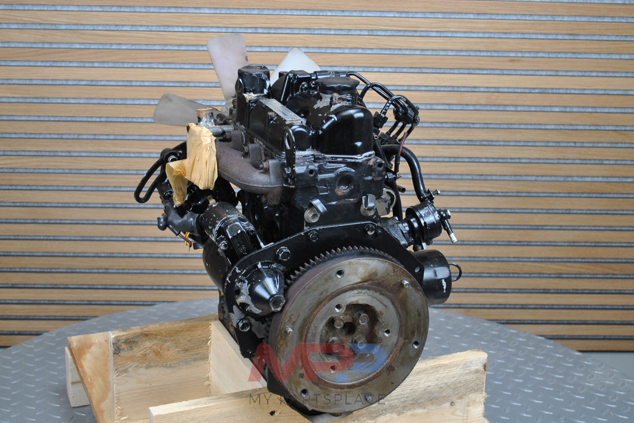 Мотор за Трактор Shibaura E673: слика 8