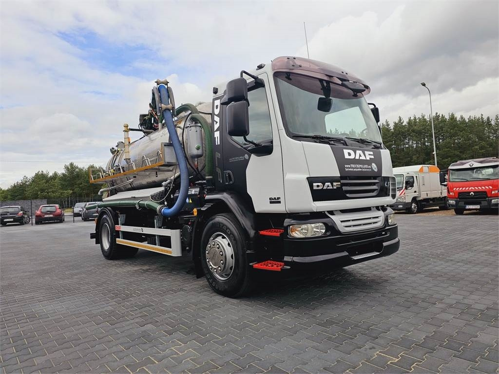 DAF WUKO SCK-4HW for collecting waste liquid separator - Вакуумски камион: слика 2 DAF WUKO SCK-4HW for collecting waste liquid separator - Вакуумски камион: слика 2