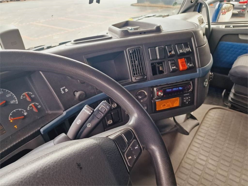 Volvo FH 13 440 - Камион влекач: слика 2 Volvo FH 13 440 - Камион влекач: слика 2