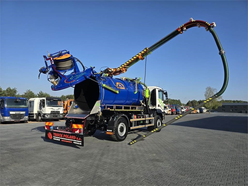 MAN TGM 4x4 GAMON PW8 for collecting liquid waste sepa - Комунално/ Специјално возило: слика 1 MAN TGM 4x4 GAMON PW8 for collecting liquid waste sepa - Комунално/ Специјално возило: слика 1