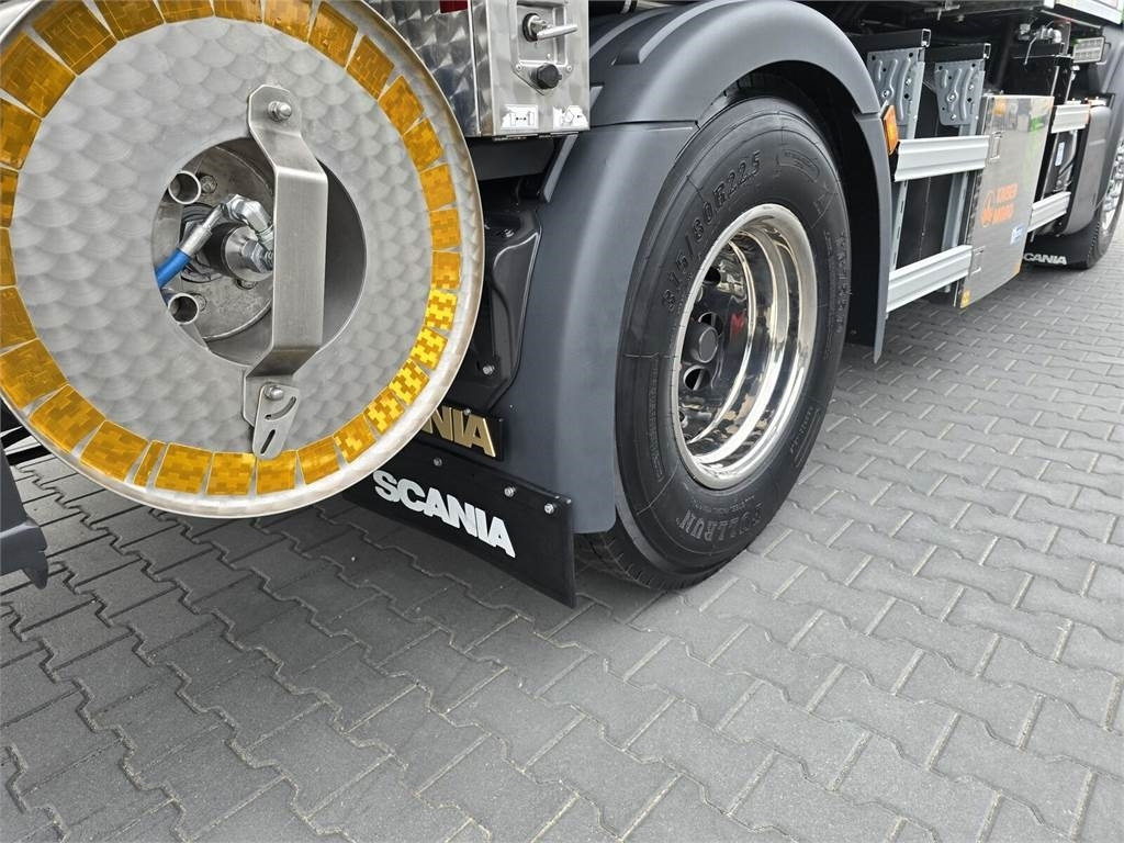 Scania MORO KAISER WUKO COMBI HOT WATER FOR CLEANING SEWE - Комунално/ Специјално возило: слика 5 Scania MORO KAISER WUKO COMBI HOT WATER FOR CLEANING SEWE - Комунално/ Специјално возило: слика 5