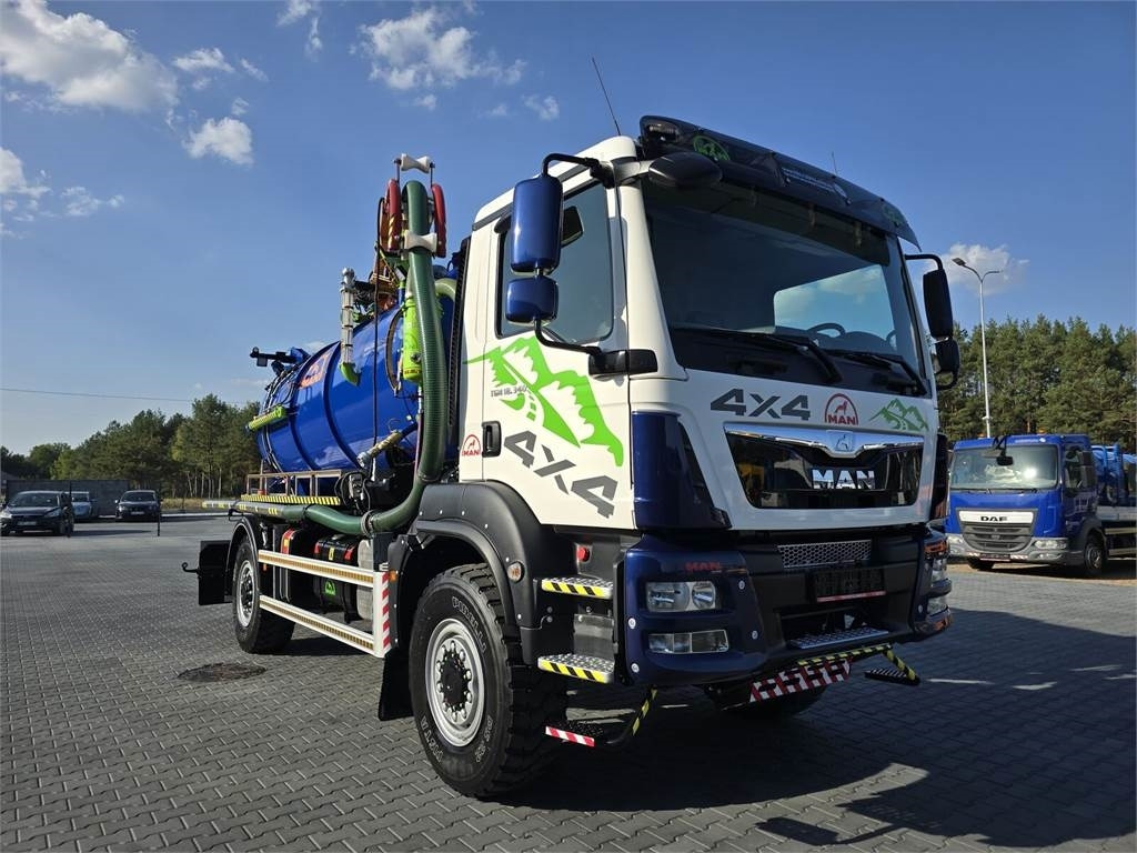 MAN TGM 4x4 GAMON PW8 for collecting liquid waste sepa - Вакуумски камион: слика 2 MAN TGM 4x4 GAMON PW8 for collecting liquid waste sepa - Вакуумски камион: слика 2