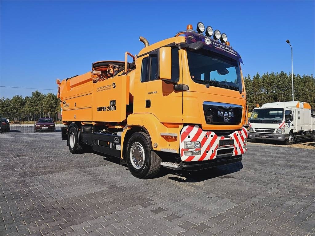 MAN Wiedemann SUPER 2000 4x2 WUKO RECYKLING for collec - Вакуумски камион: слика 2 MAN Wiedemann SUPER 2000 4x2 WUKO RECYKLING for collec - Вакуумски камион: слика 2