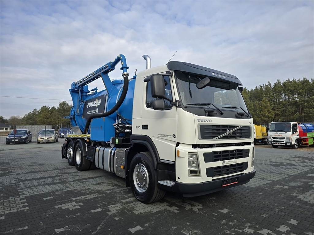 Volvo JOSKIN WUKO FOR CLEANING COMBI - Вакуумски камион: слика 2 Volvo JOSKIN WUKO FOR CLEANING COMBI - Вакуумски камион: слика 2