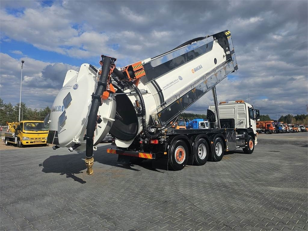 Volvo WUKO ADR ROLBA FOR CLEANING CHANNELS COMBI - Вакуумски камион: слика 2 Volvo WUKO ADR ROLBA FOR CLEANING CHANNELS COMBI - Вакуумски камион: слика 2