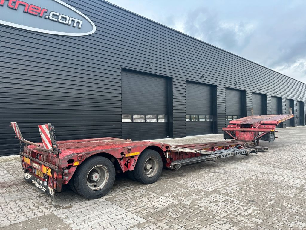 Faymonville 2 achs. tiefbett / 2 x ausziehbar / baggerbett Faymonville 2 achs. tiefbett / 2 x ausziehbar / baggerbett - Полуприколка за низок утовар: слика 2 Faymonville 2 achs. tiefbett / 2 x ausziehbar / baggerbett Faymonville 2 achs. tiefbett / 2 x ausziehbar / baggerbett - Полуприколка за низок утовар: слика 2