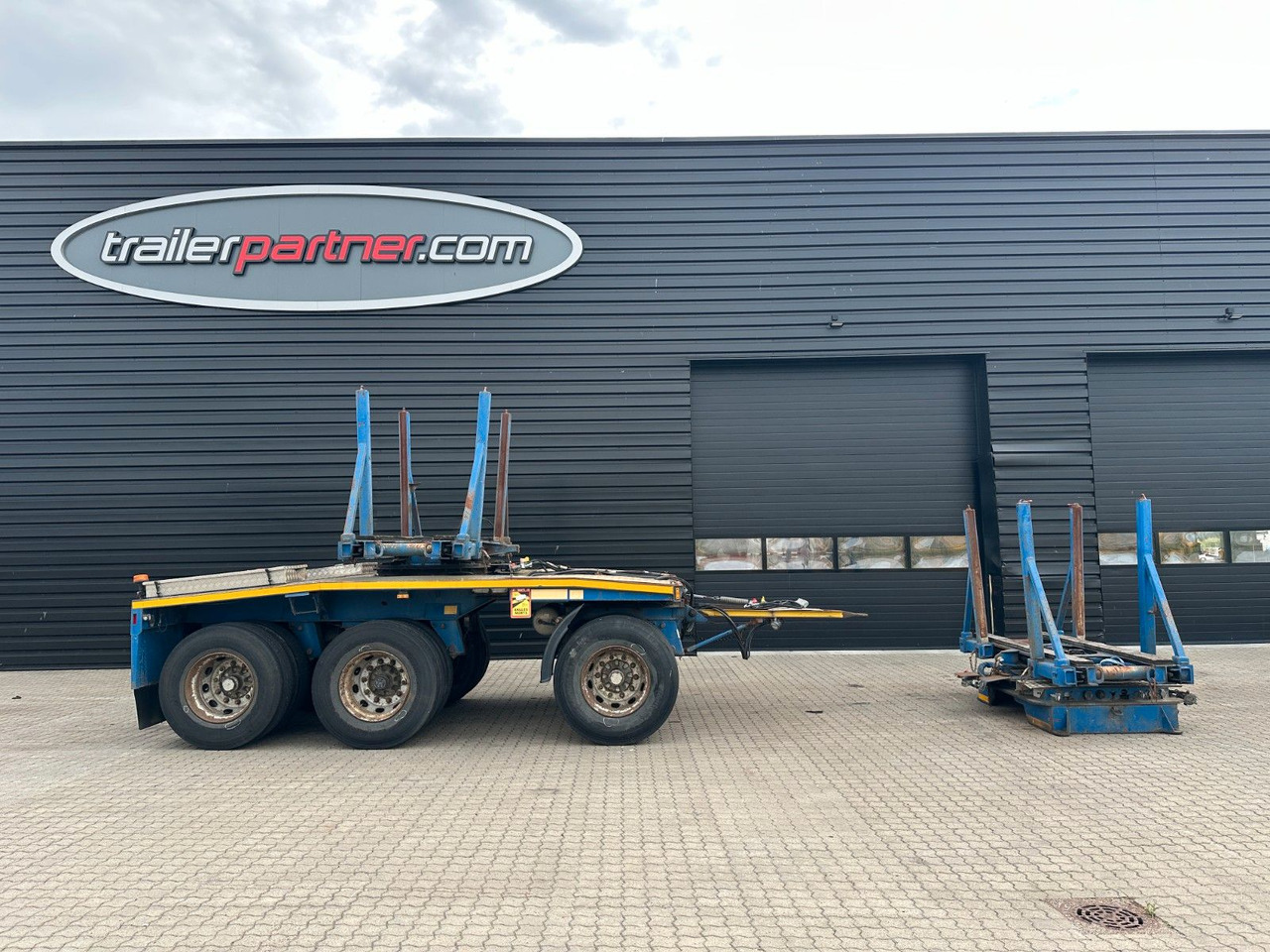 Faymonville 3 achs nachläufer - Полуприколка за низок утовар: слика 1 Faymonville 3 achs nachläufer - Полуприколка за низок утовар: слика 1