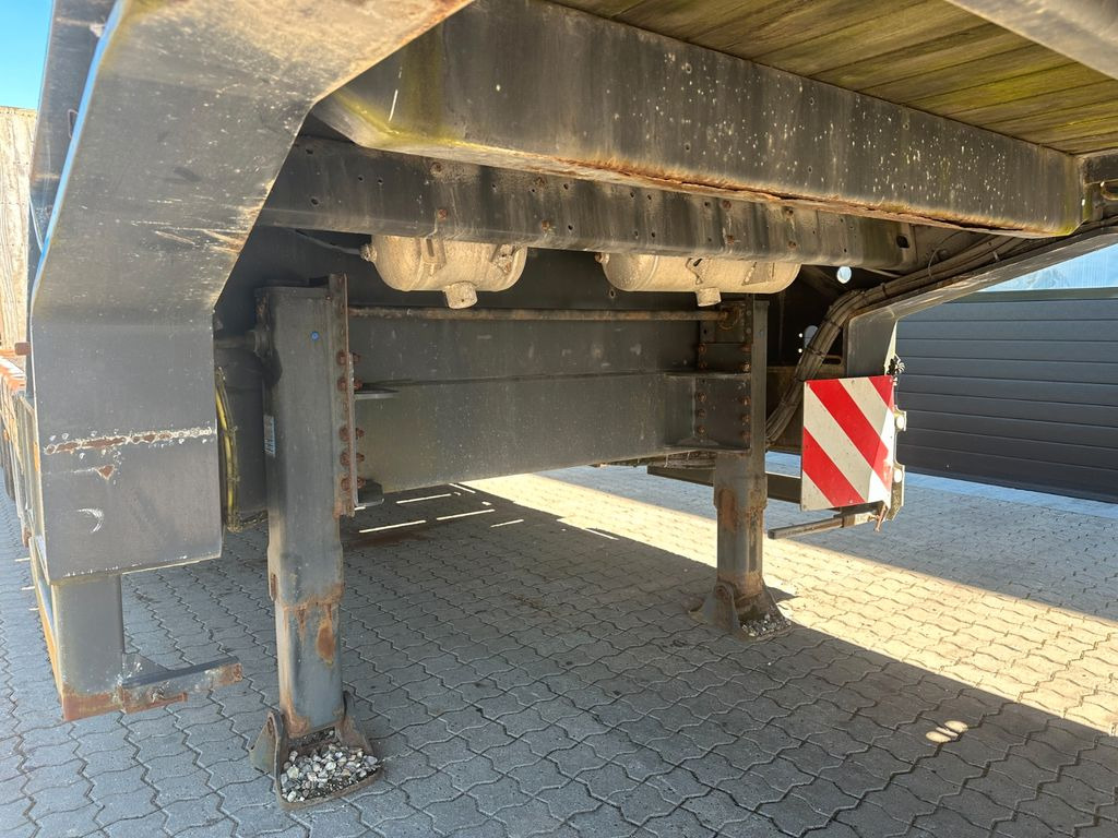 Faymonville Multimax 4 achs tieflader / ausziehbar Faymonville Multimax 4 achs tieflader / ausziehbar - Полуприколка за низок утовар: слика 4 Faymonville Multimax 4 achs tieflader / ausziehbar Faymonville Multimax 4 achs tieflader / ausziehbar - Полуприколка за низок утовар: слика 4