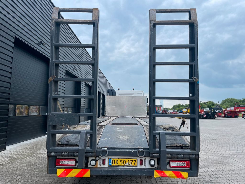 Volvo FMX 420 6x4 Volvo FMX 420 6x4 - Камион со платформа: слика 5 Volvo FMX 420 6x4 Volvo FMX 420 6x4 - Камион со платформа: слика 5