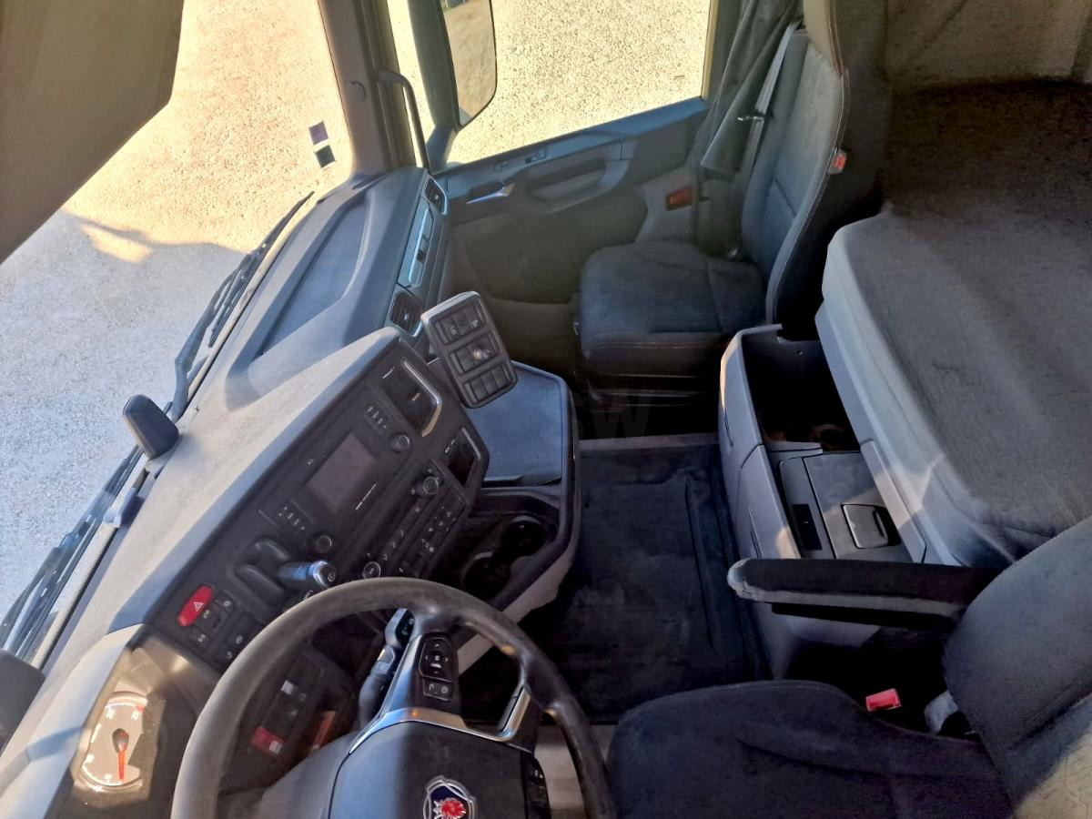 Лизинг на Scania R 410 XT Scania R 410 XT: слика 8
