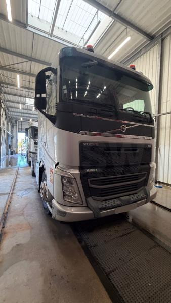 Volvo FH 500 - Камион влекач: слика 1 Volvo FH 500 - Камион влекач: слика 1