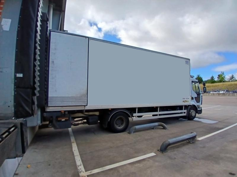 Renault Premium 270 DXI - Камион ладилник: слика 4 Renault Premium 270 DXI - Камион ладилник: слика 4