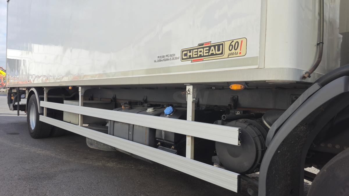 Renault Premium 270 DXI - Камион ладилник: слика 2 Renault Premium 270 DXI - Камион ладилник: слика 2