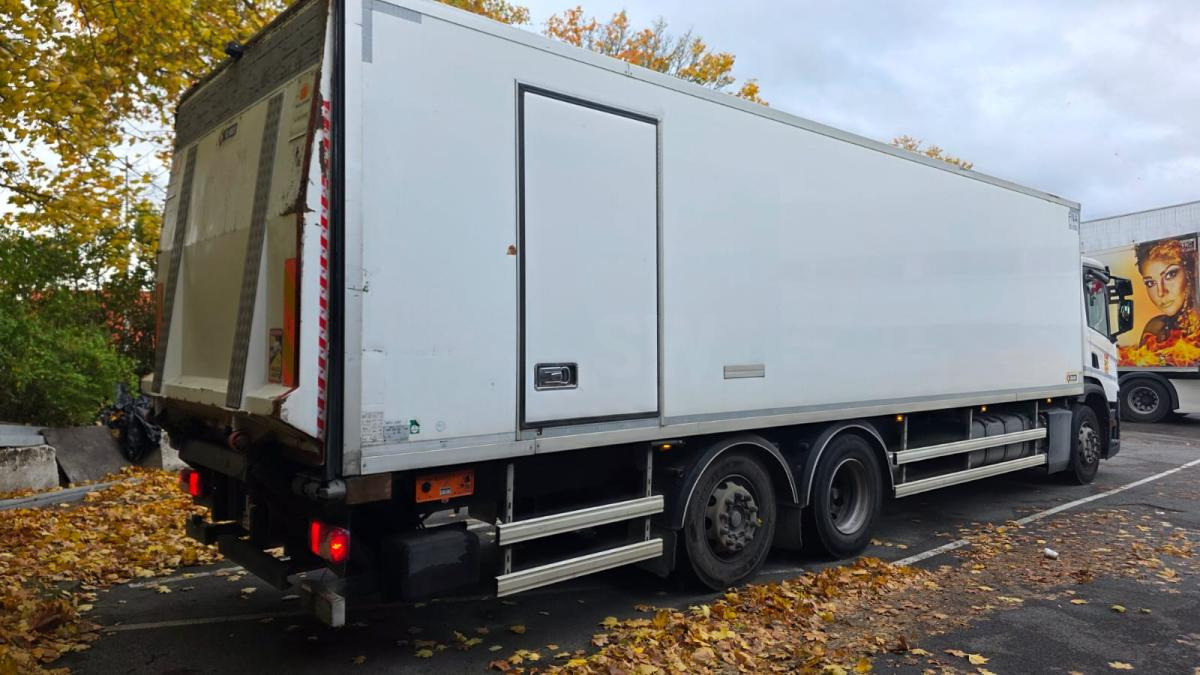 Scania P 320 - Камион ладилник: слика 3 Scania P 320 - Камион ладилник: слика 3