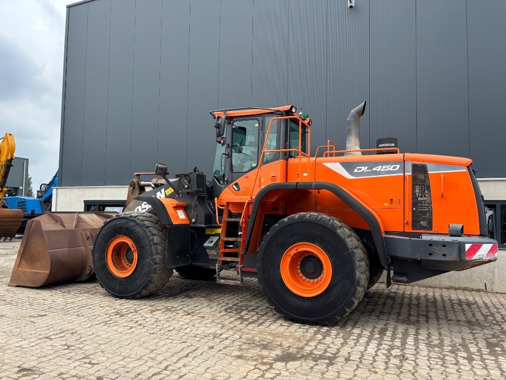 Doosan DL 450-5 - DL 420 - - Натоварувач на тркала: слика 2 Doosan DL 450-5 - DL 420 - - Натоварувач на тркала: слика 2