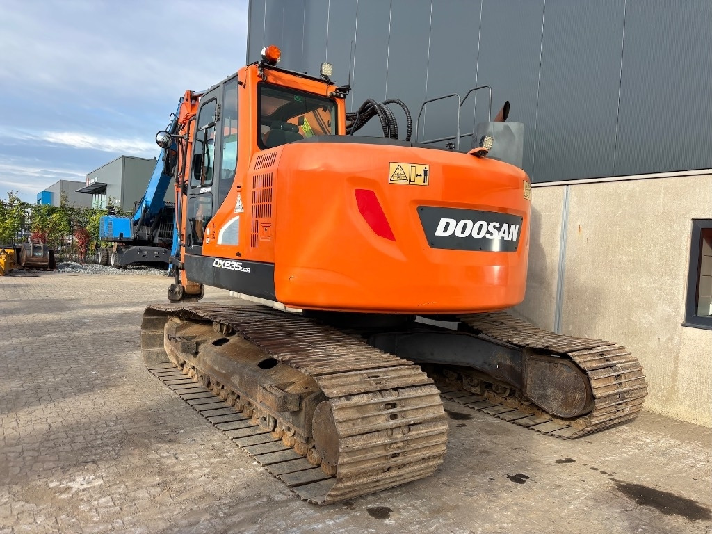 Doosan DX 235 LCR-5 - DX235 - DX235LCR - 235 - Багер гасеничар: слика 4 Doosan DX 235 LCR-5 - DX235 - DX235LCR - 235 - Багер гасеничар: слика 4