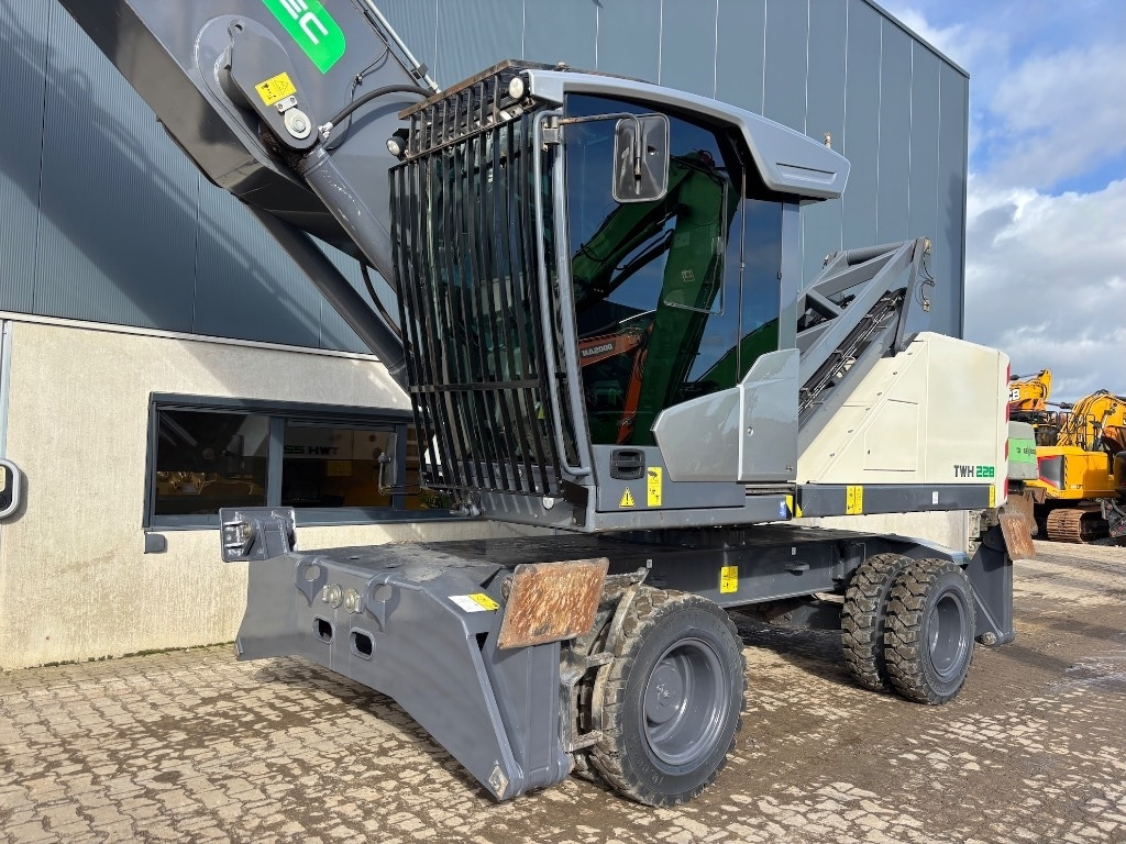 Справувач со отпад/ Индустрија Fuchs MHL 340 F - MHL340 Terex Ecotec TWH228: слика 13 Справувач со отпад/ Индустрија Fuchs MHL 340 F - MHL340 Terex Ecotec TWH228: слика 13