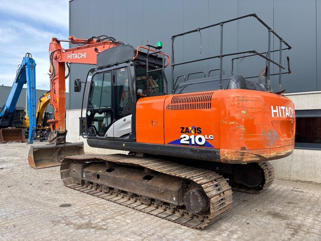 Hitachi ZX 210 LC-6 - Багер гасеничар: слика 3 Hitachi ZX 210 LC-6 - Багер гасеничар: слика 3