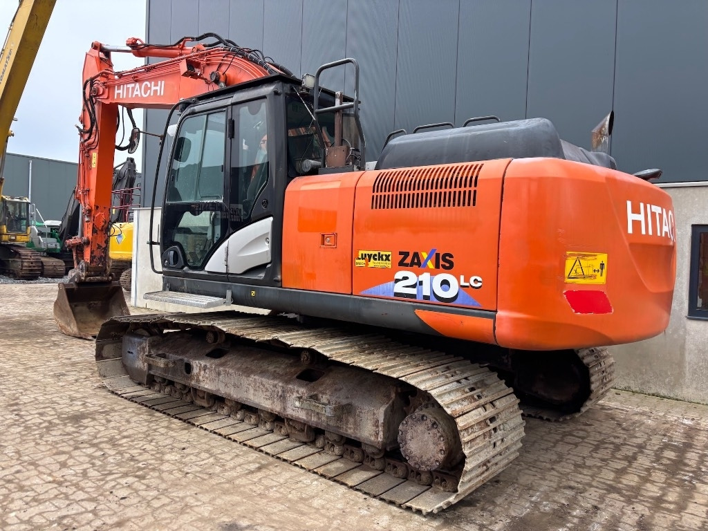 Hitachi ZX 210 LC-6 - ZX210LC - Багер гасеничар: слика 3 Hitachi ZX 210 LC-6 - ZX210LC - Багер гасеничар: слика 3