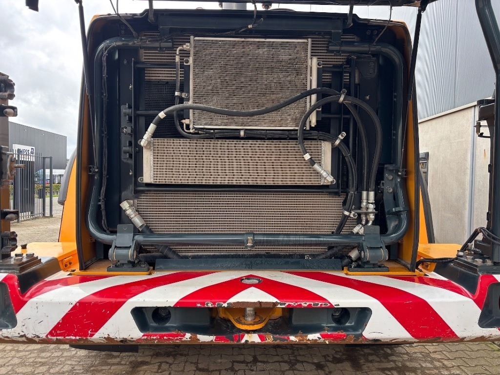 Натоварувач на тркала Hyundai HL 970 - HL970 - HL 975: слика 28