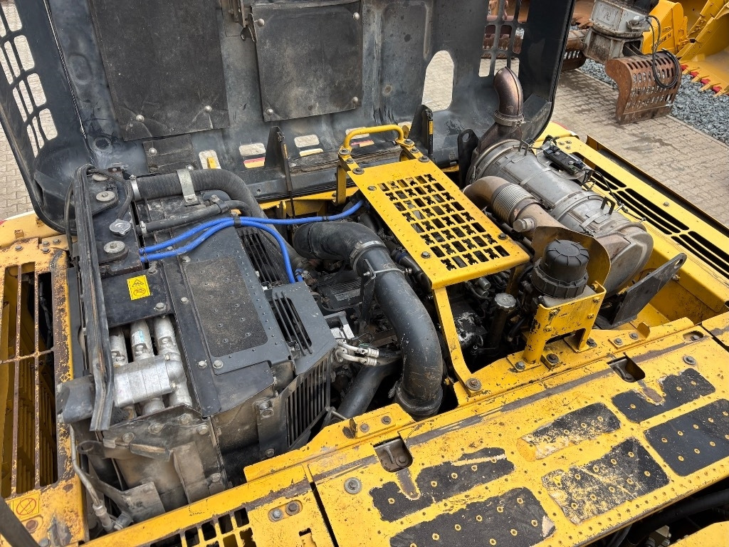 Багер гасеничар Komatsu PC 360 LC-10: слика 19
