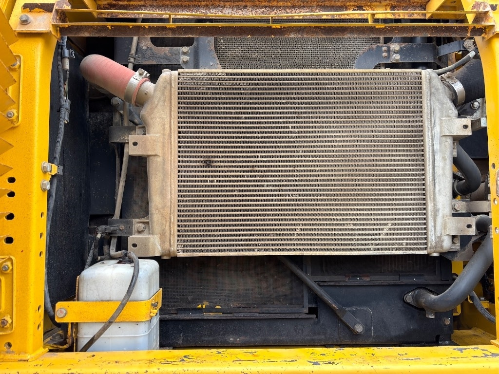 Багер гасеничар Komatsu PC 360 LC-10: слика 28