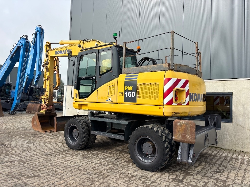 Komatsu PW 160-7 - PW160 - PW 160 - PW 180 - PW 140 - Багер на тркала: слика 4 Komatsu PW 160-7 - PW160 - PW 160 - PW 180 - PW 140 - Багер на тркала: слика 4