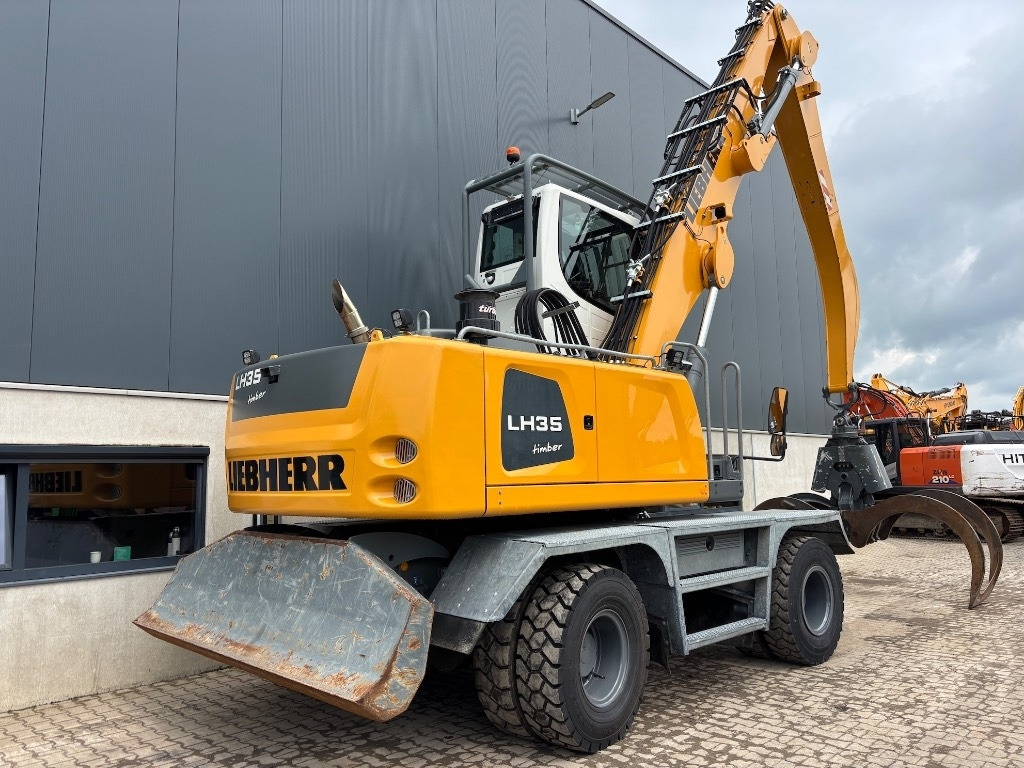 Liebherr LH 35 Timber Litronic - LH 30 - LH 40 - Справувач со отпад/ Индустрија: слика 4 Liebherr LH 35 Timber Litronic - LH 30 - LH 40 - Справувач со отпад/ Индустрија: слика 4