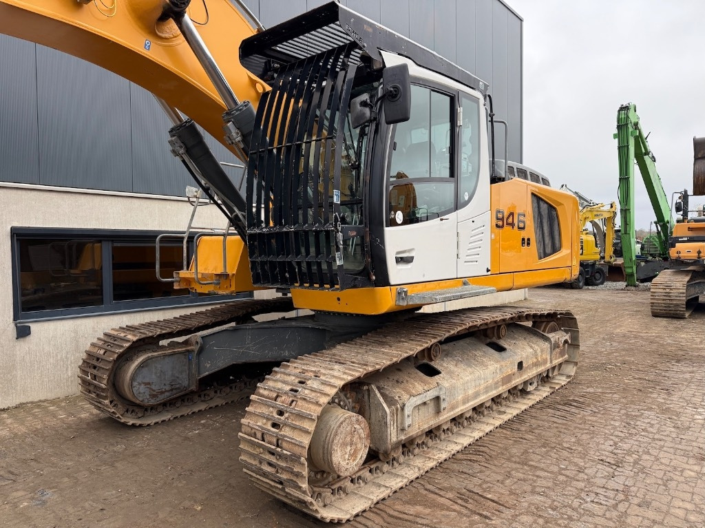 Liebherr R 946 LC - R946 - R946LC - R 938 - Багер гасеничар: слика 2 Liebherr R 946 LC - R946 - R946LC - R 938 - Багер гасеничар: слика 2