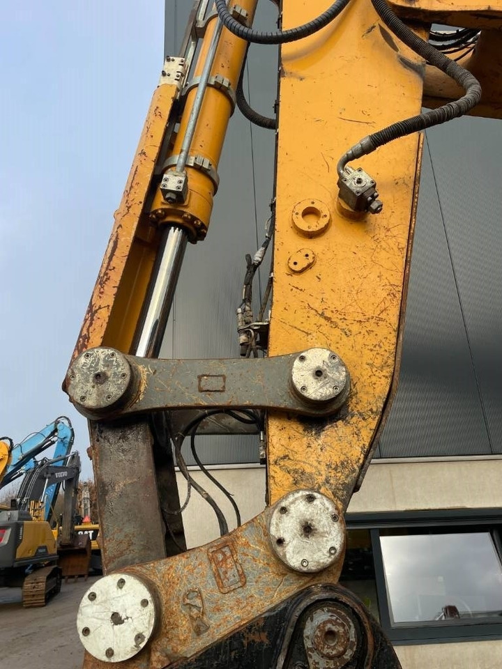 Багер за уривање Liebherr R 954 C HDV -- 28 mtr -- High Reach Demolition: слика 22