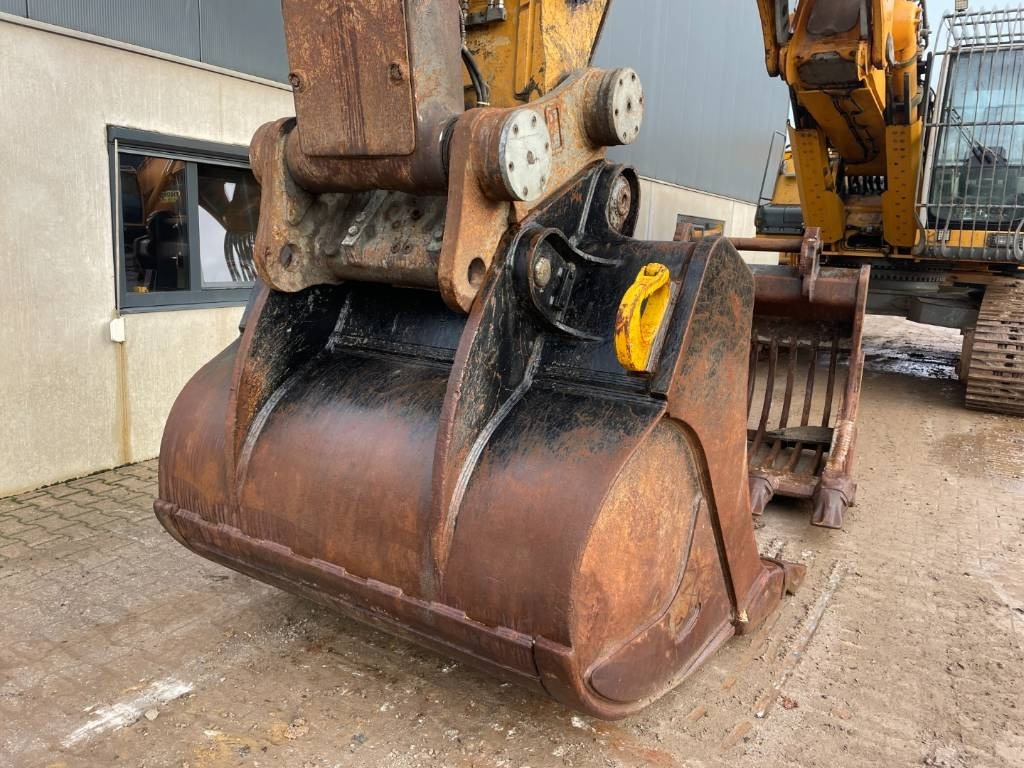 Багер за уривање Liebherr R 954 C HDV -- 28 mtr -- High Reach Demolition: слика 50