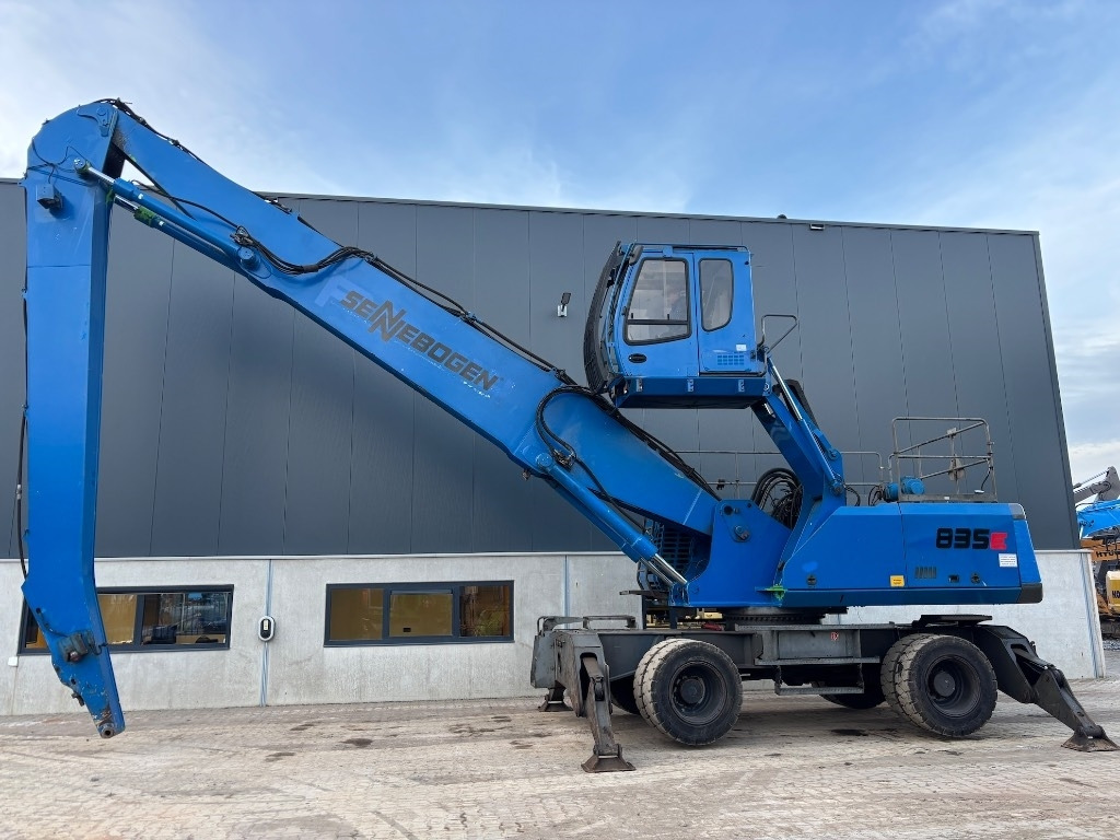 Sennebogen 835E - 835 E - Справувач со отпад/ Индустрија: слика 1 Sennebogen 835E - 835 E - Справувач со отпад/ Индустрија: слика 1