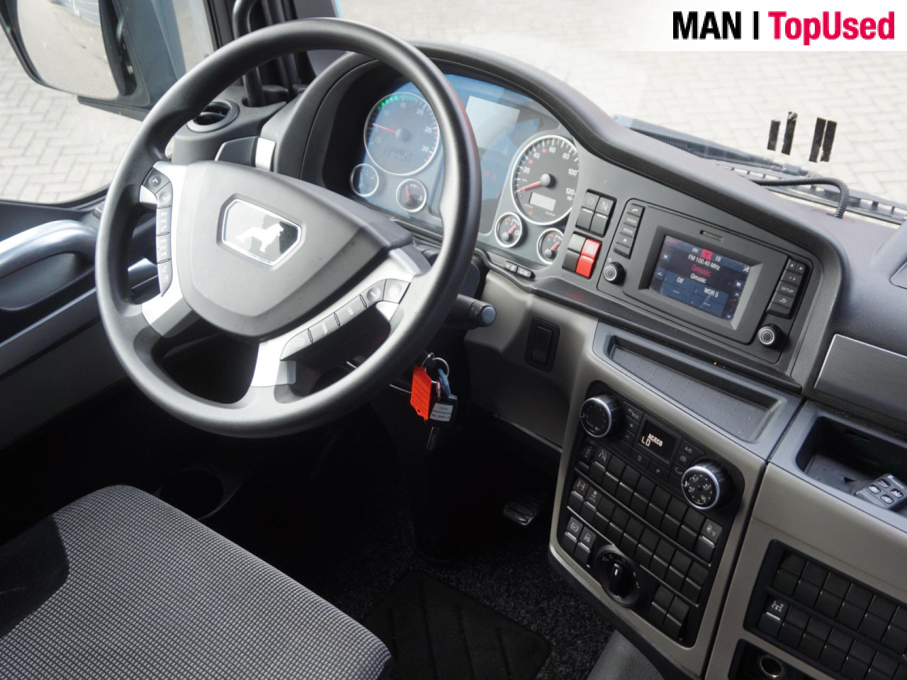 MAN TGX 18.420 4X2 BLS / PTO / Euro6 - Камион влекач: слика 2 MAN TGX 18.420 4X2 BLS / PTO / Euro6 - Камион влекач: слика 2