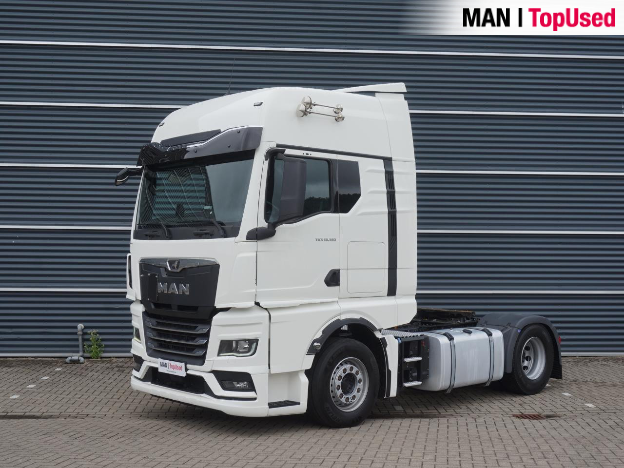 MAN TGX 18.510 4x2 BL SA / Retarder / 2 Tanks - Камион влекач: слика 1 MAN TGX 18.510 4x2 BL SA / Retarder / 2 Tanks - Камион влекач: слика 1