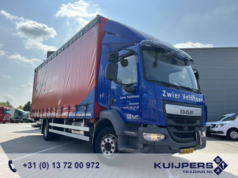 DAF LF 210 FA / 12 Ton / 361 dkm / Curtainside / Loadlift / NL Truck - Камион со церада: слика 1 DAF LF 210 FA / 12 Ton / 361 dkm / Curtainside / Loadlift / NL Truck - Камион со церада: слика 1
