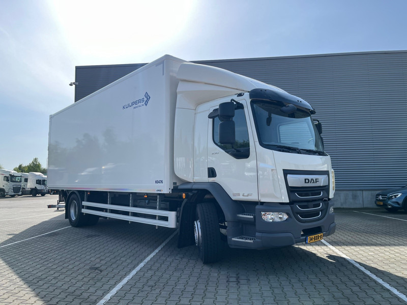 DAF LF 230 FA 18 Ton Box met Laadklep / Te huur - Bel 013-7200971 voor de mogelijkheden ! - Камион сандучар: слика 1 DAF LF 230 FA 18 Ton Box met Laadklep / Te huur - Bel 013-7200971 voor de mogelijkheden ! - Камион сандучар: слика 1