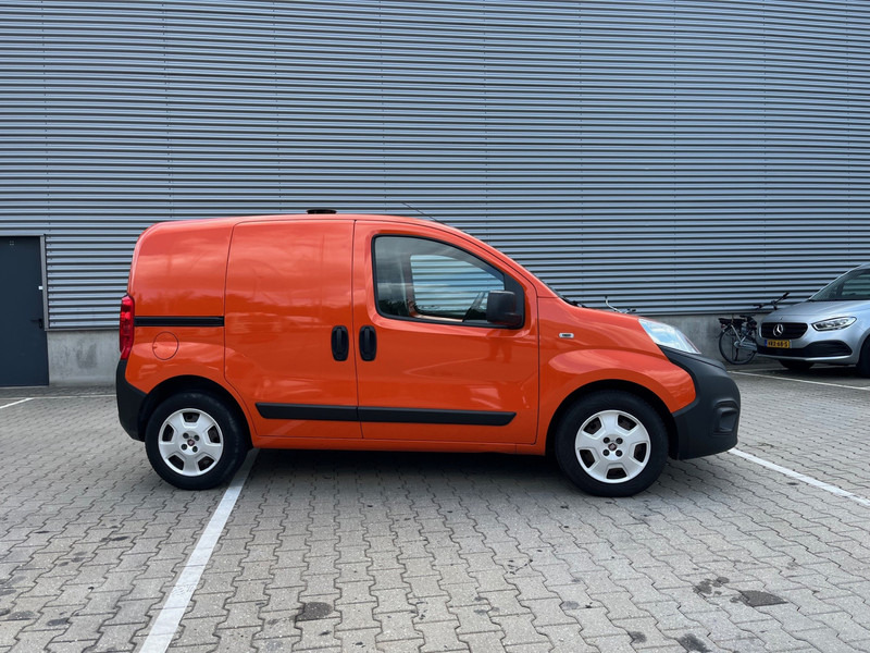 Fiat Fiorino 1.3 MJ Basis / NL Car / APK TUV 06-26 / - Мало комбе: слика 2 Fiat Fiorino 1.3 MJ Basis / NL Car / APK TUV 06-26 / - Мало комбе: слика 2