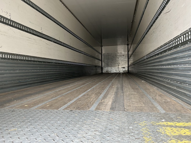 Fruehauf CNP 03 / Box / Laadklep / SAF Schijf - Полуприколка сандучар: слика 3 Fruehauf CNP 03 / Box / Laadklep / SAF Schijf - Полуприколка сандучар: слика 3